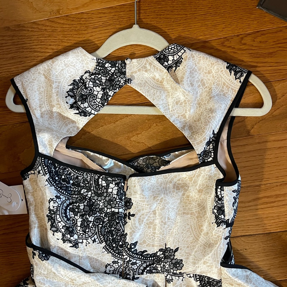 BNWT Jessica Simpson size 4 - Picture 11 of 16